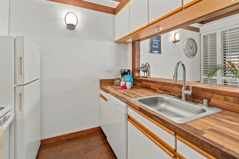 Equipped with cookware and silverware so you can cook during your stay.