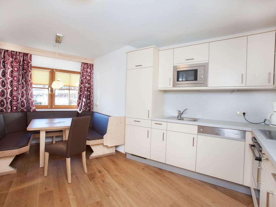 Apartment | Private kitchen | Highchair