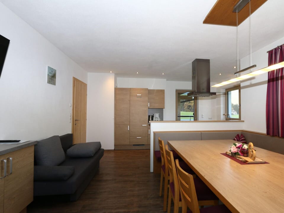 Apartment | Dining