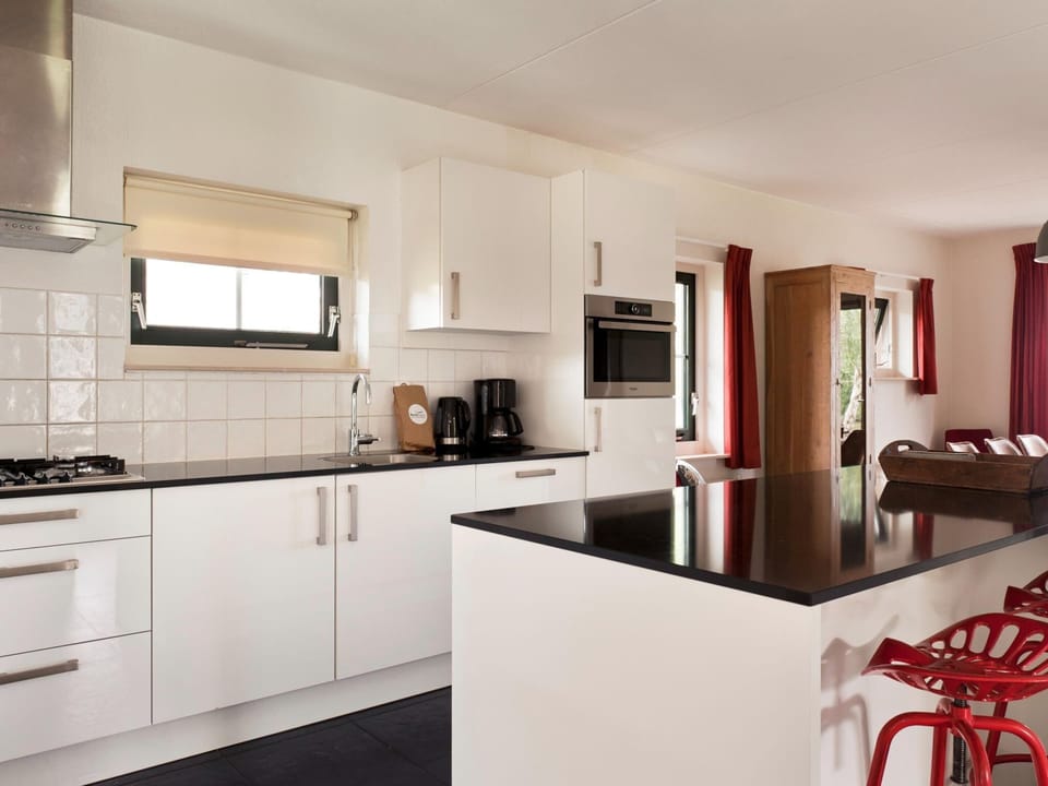 House | Private kitchen | Microwave
