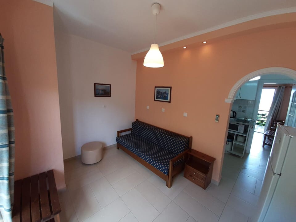 Apartment | 2 bedrooms, individually furnished, bed sheets