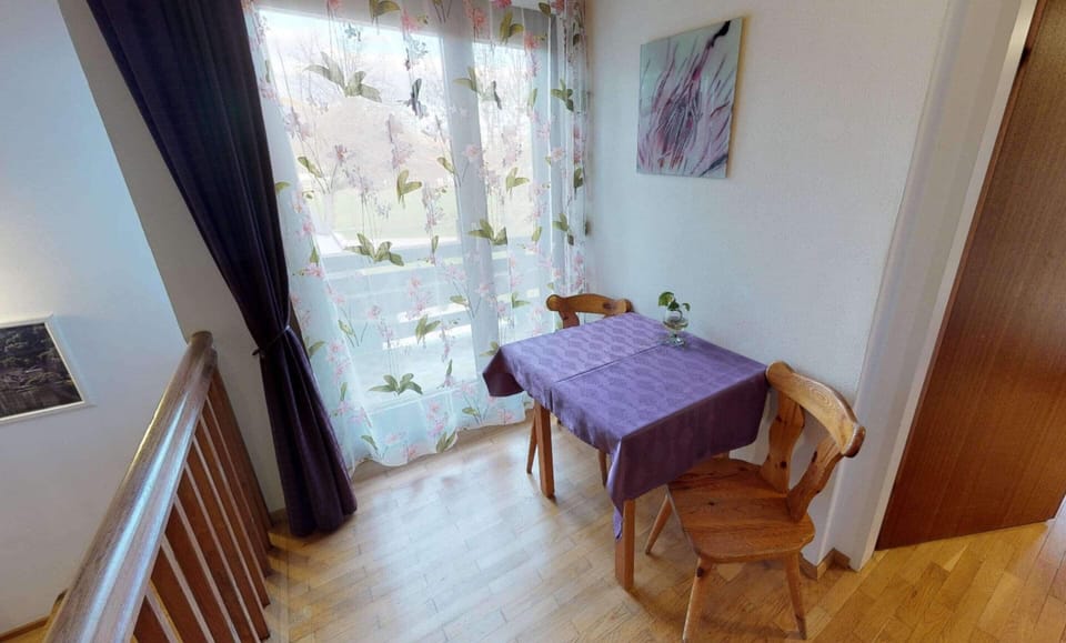 Apartment | Dining