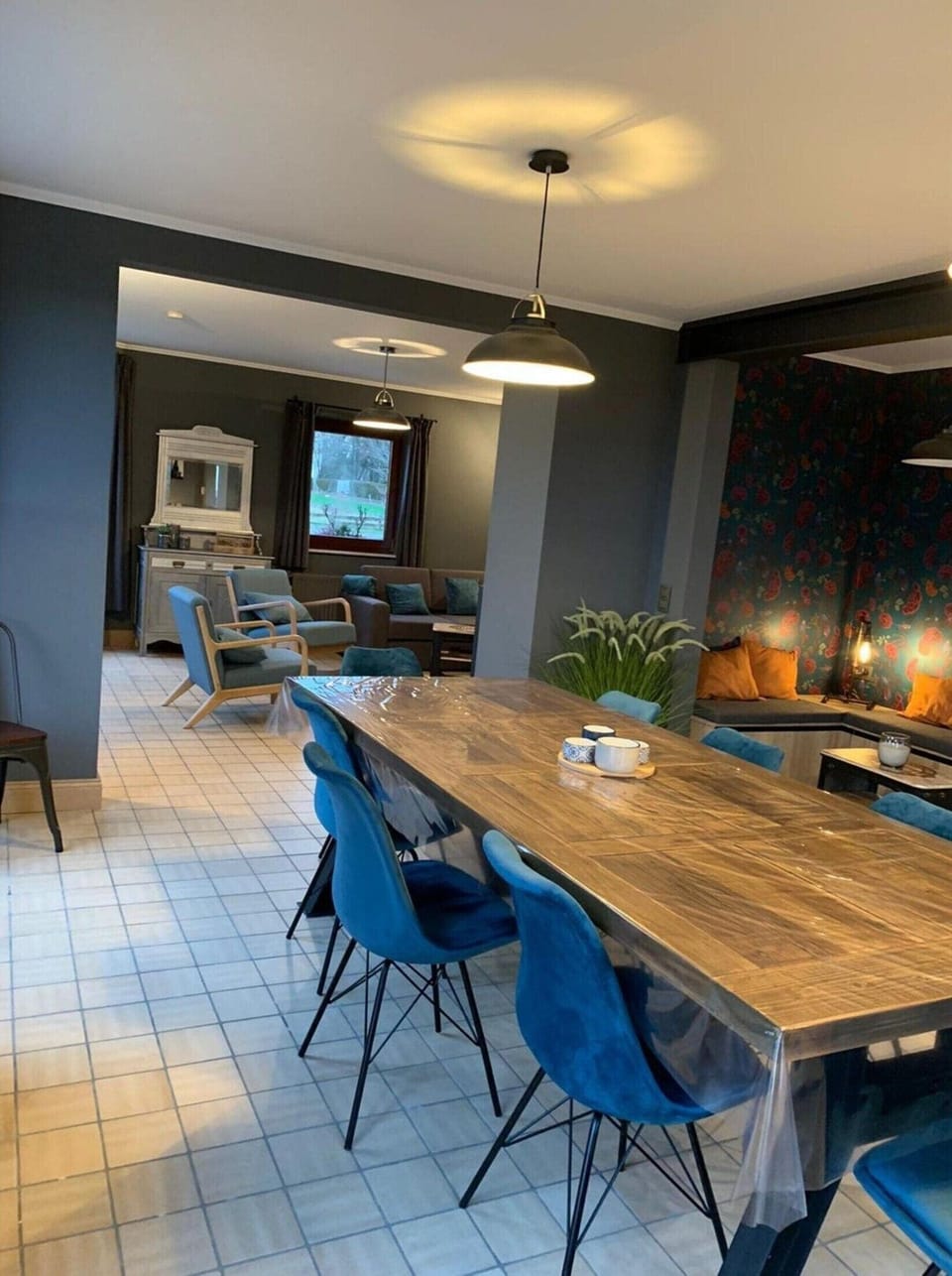 House | Dining