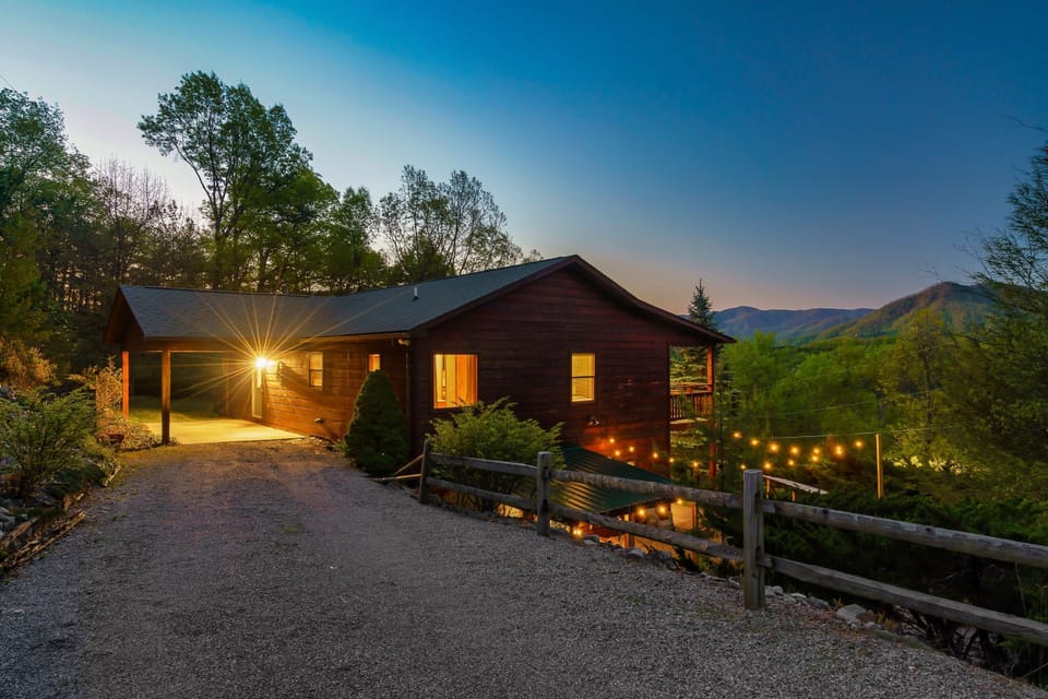 Take in the early morning sunrise at Smoky Mountains Lodge