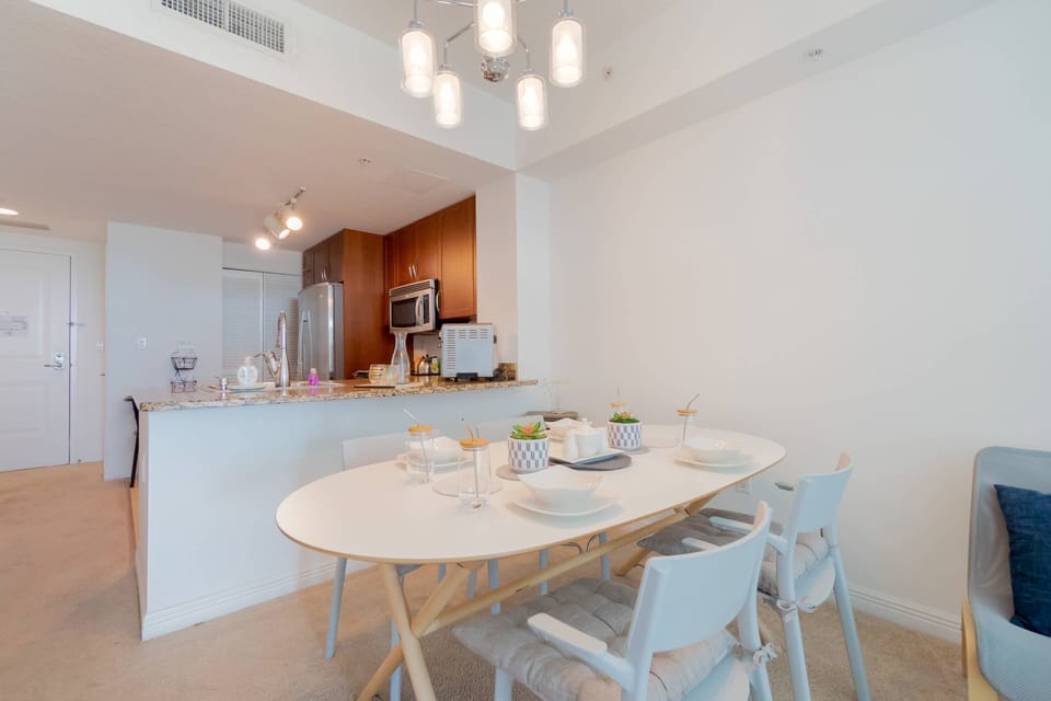 Dinning Area and Kitchen