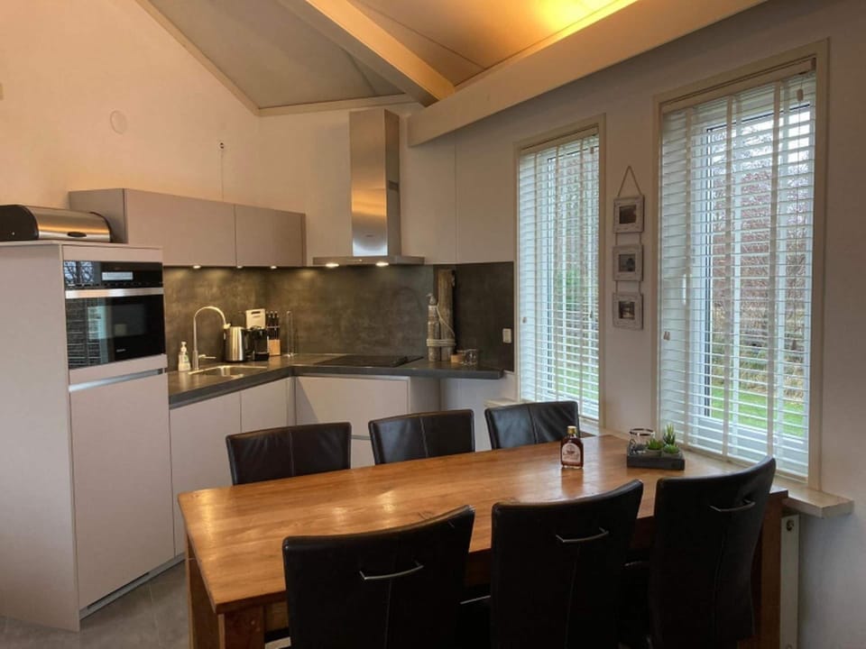 House | Dining