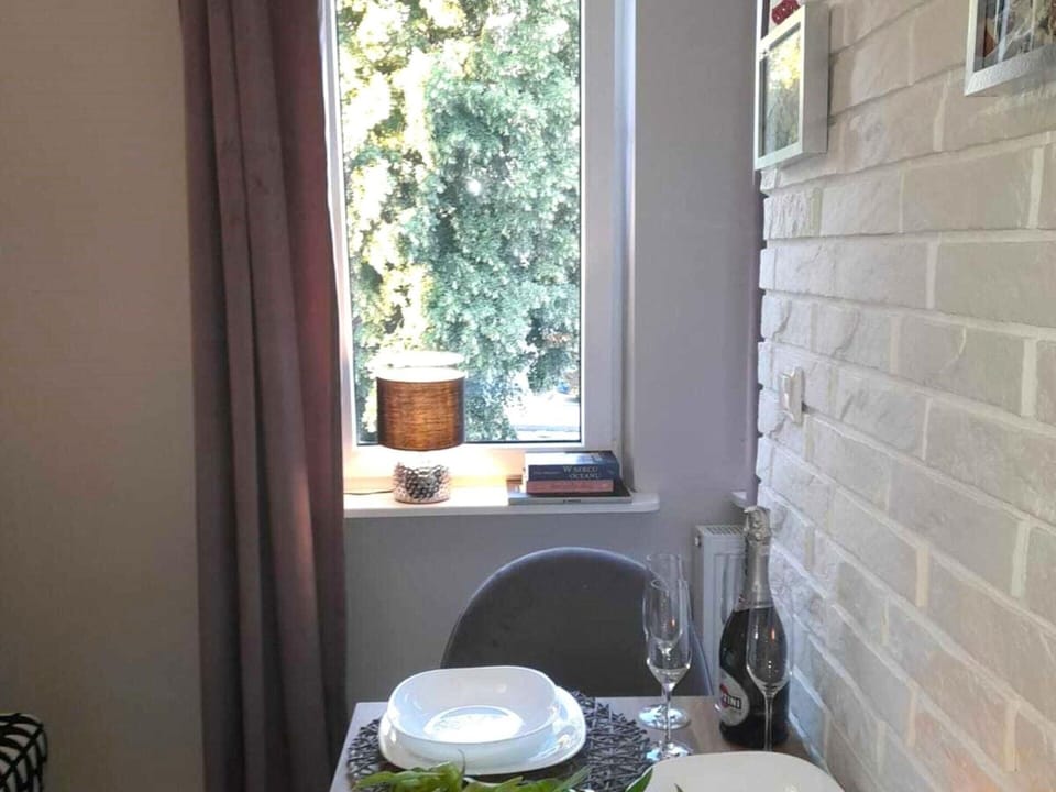 Apartment | Dining