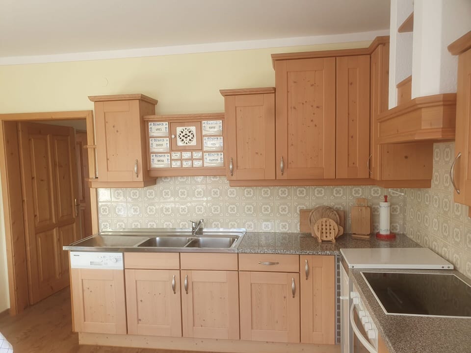 House | Private kitchen