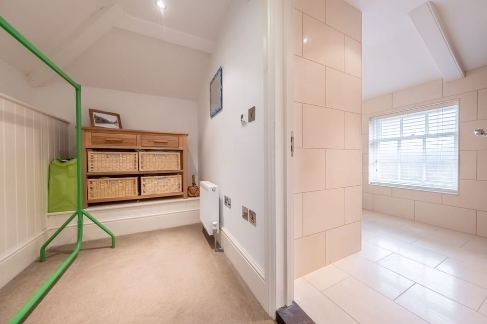 First floor: Dressing room and en-suite shower