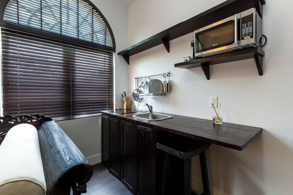 Private Kitchenette!