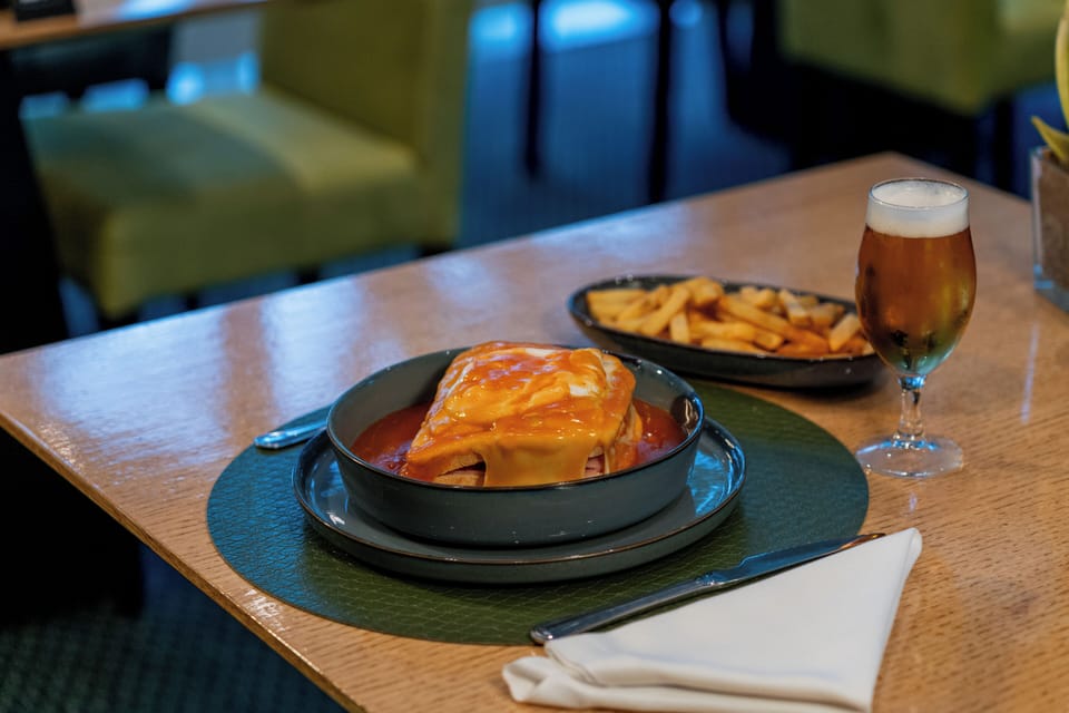 Breakfast, lunch and dinner served