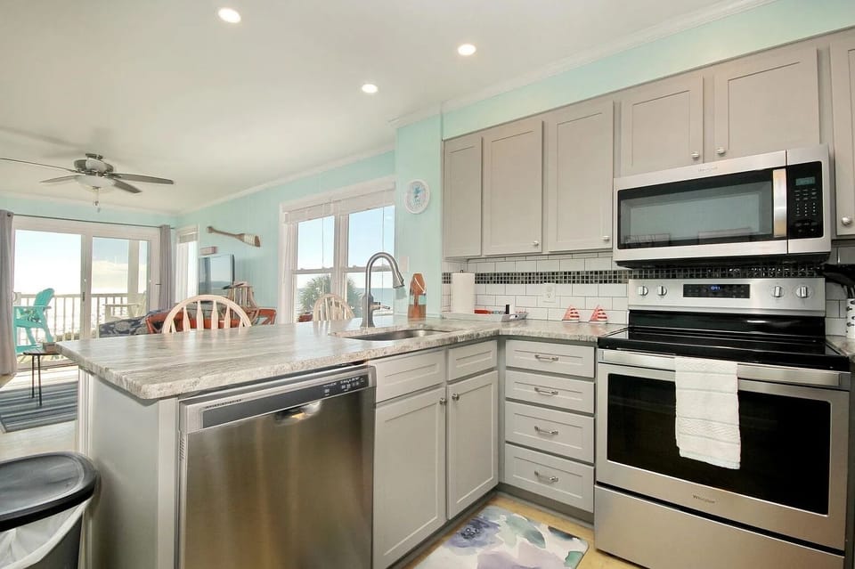 Recently renovated full kitchen with top of the line stainless steel appliances