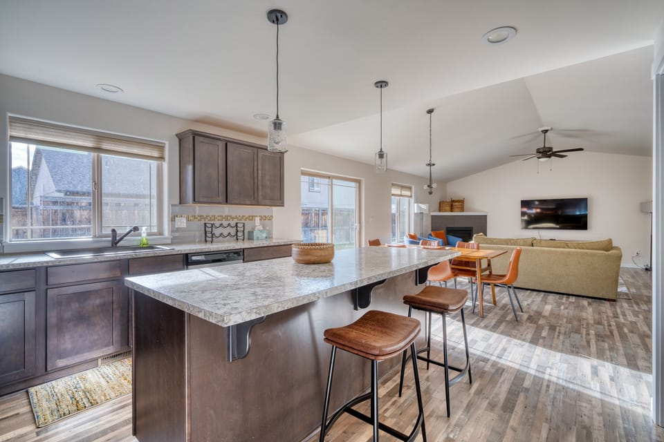 Talk with others while you're cooking in the well-stocked kitchen.