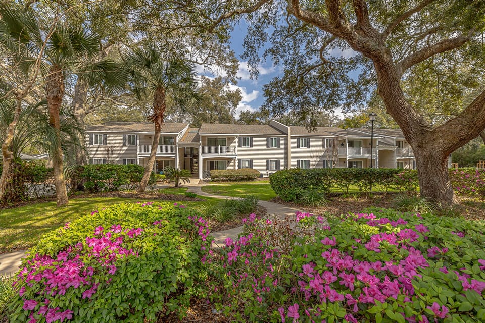 Beautiful grounds at the Ocean Walk Condos