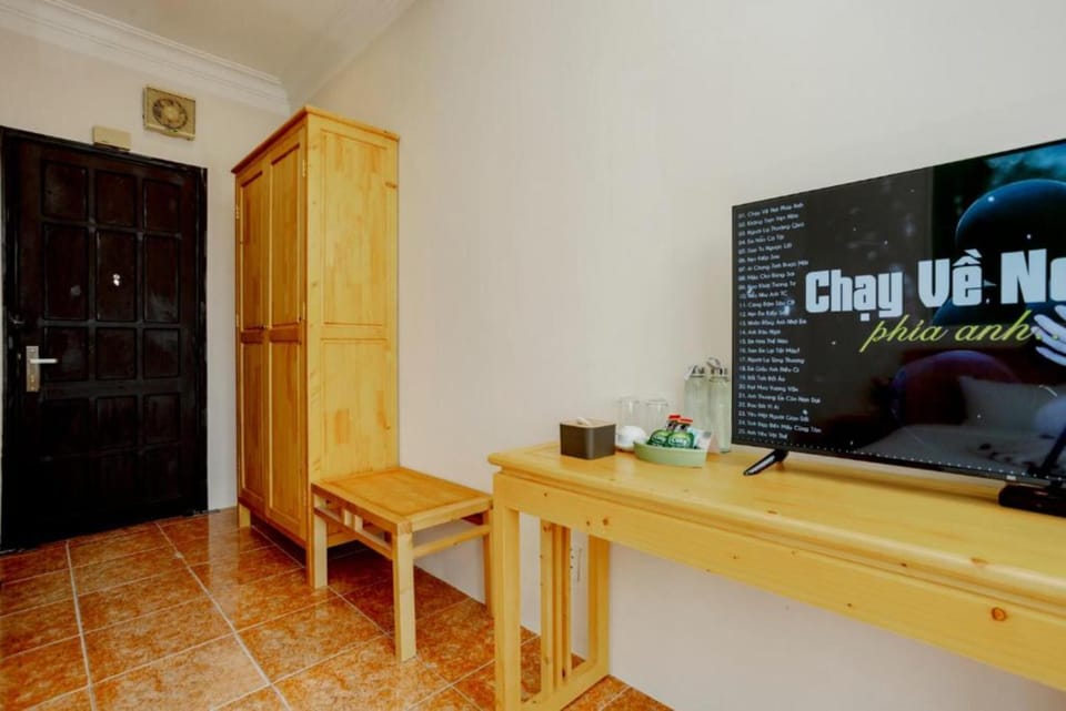 Minibar, desk, soundproofing, free WiFi