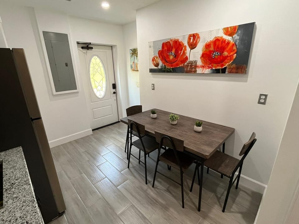 Eat in kitchen.
