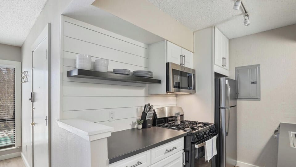 Fully equipped kitchen with all the essentials