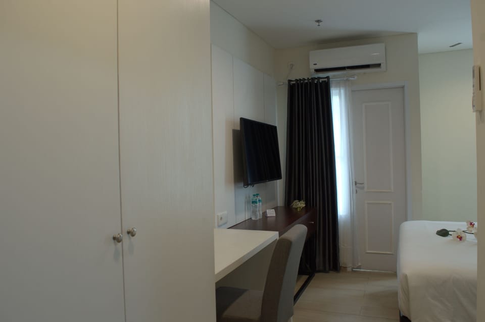 Superior Double Room | Desk, soundproofing, free WiFi, bed sheets