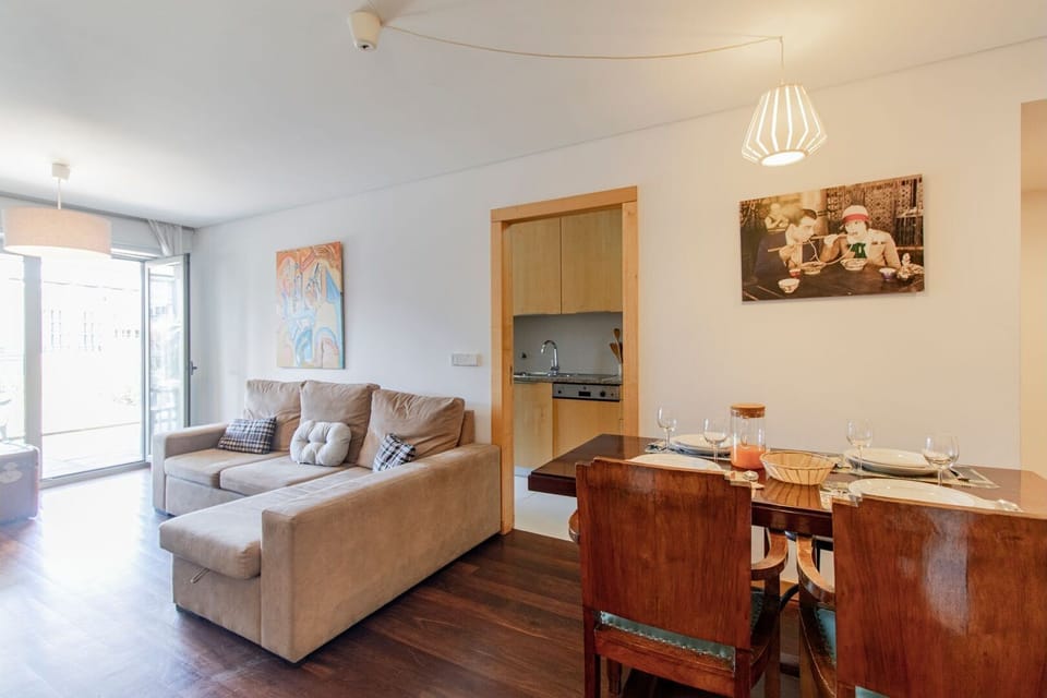 In the living room you will find a dining area, with a big table, where you can enjoy a lovely homemade meal #classic #practical
