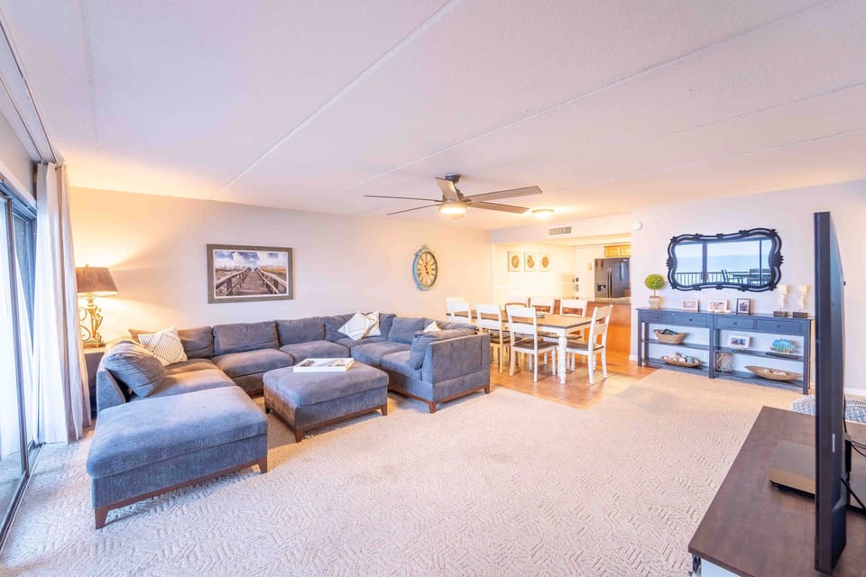 779 Living Room