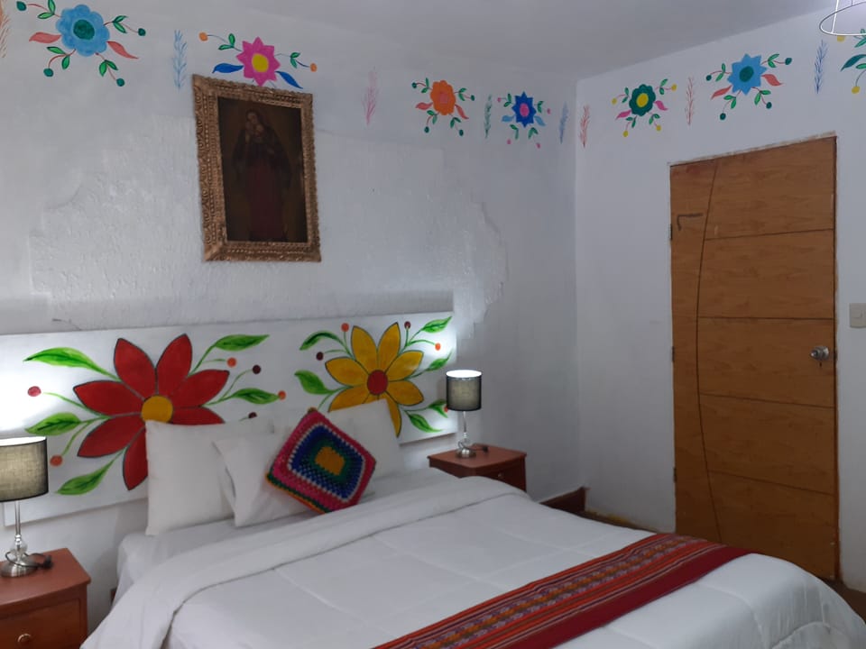 Superior Twin Room, Multiple Beds, Ensuite | In-room safe, desk, free WiFi, bed sheets