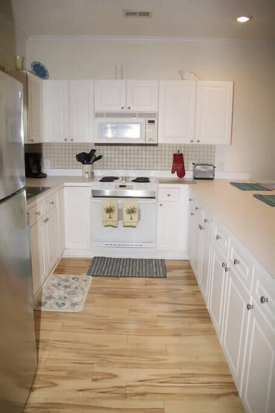 Kitchen (2)