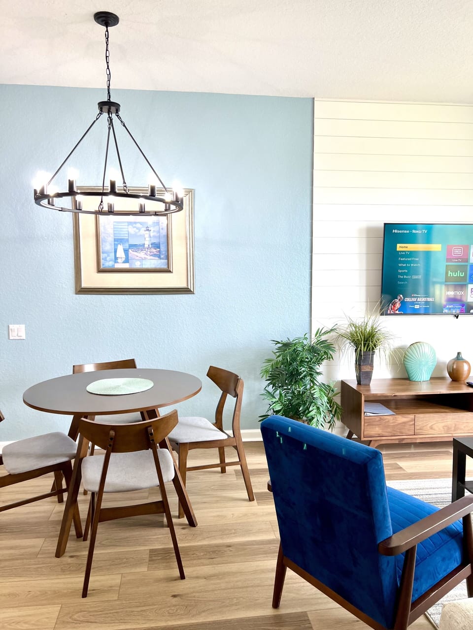 MODERN AND COMFORT 