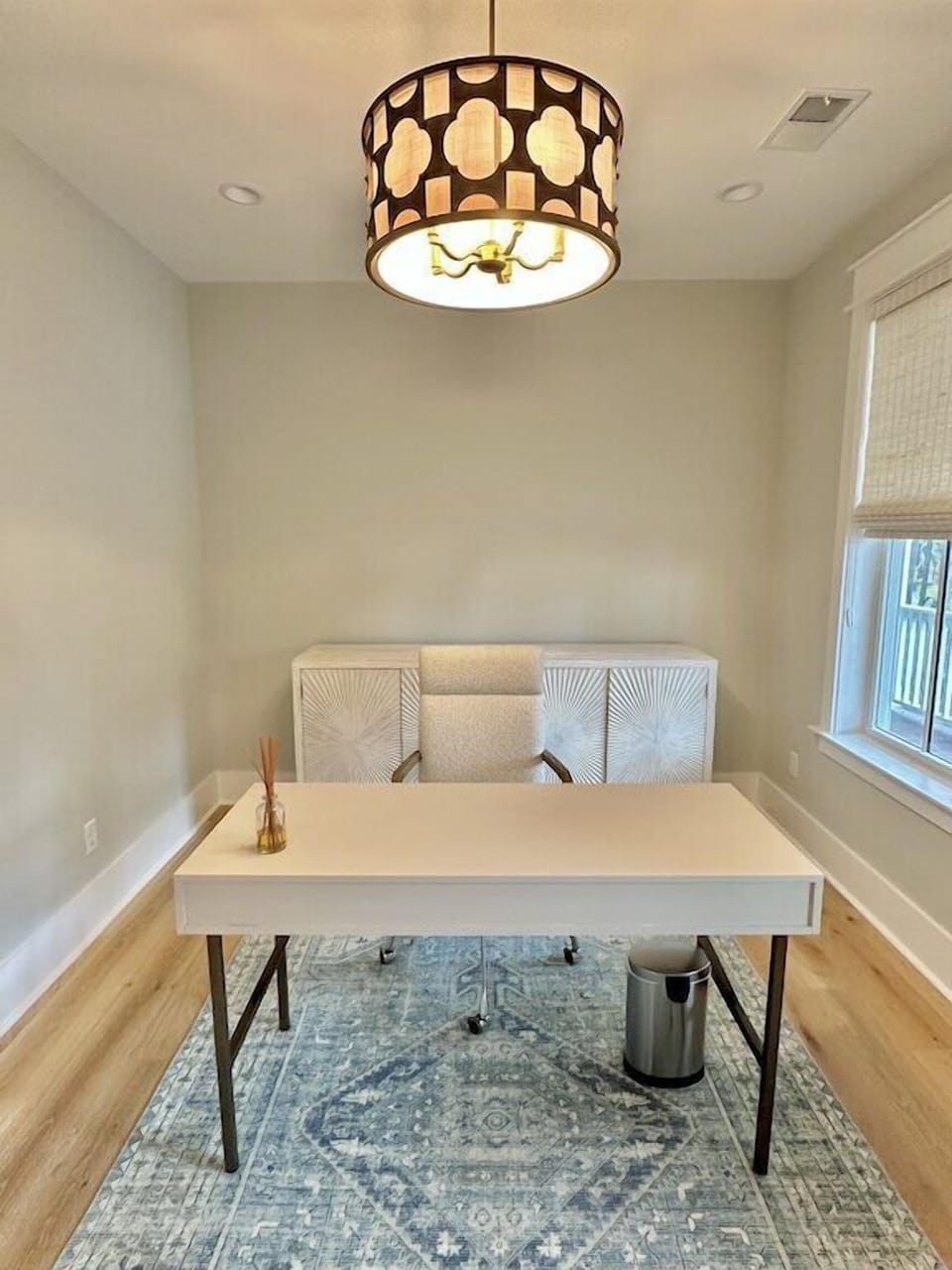 Office set up with table & chair