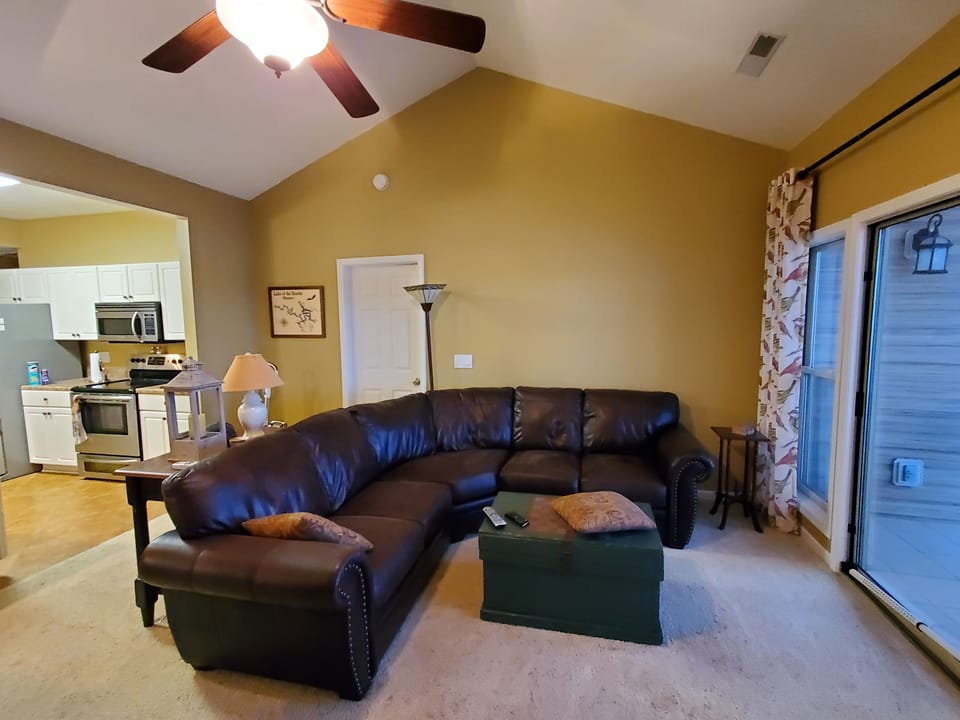 couch, game chest