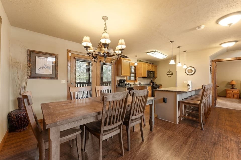 Start your mornings right in this fully equipped kitchen—coffee station included.