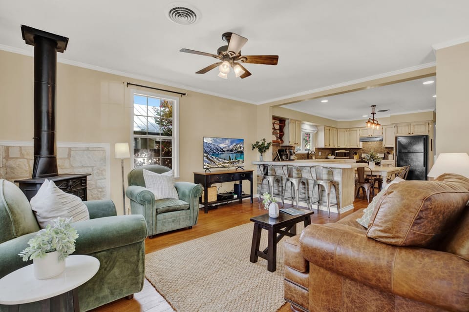 Spacious open concept design is comfortable and will give everyone enough room!