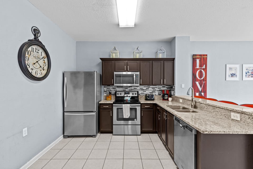 Kitchen (1)