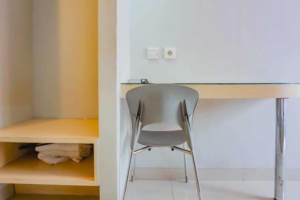 Twin Room | Egyptian cotton sheets, premium bedding, laptop workspace, free WiFi