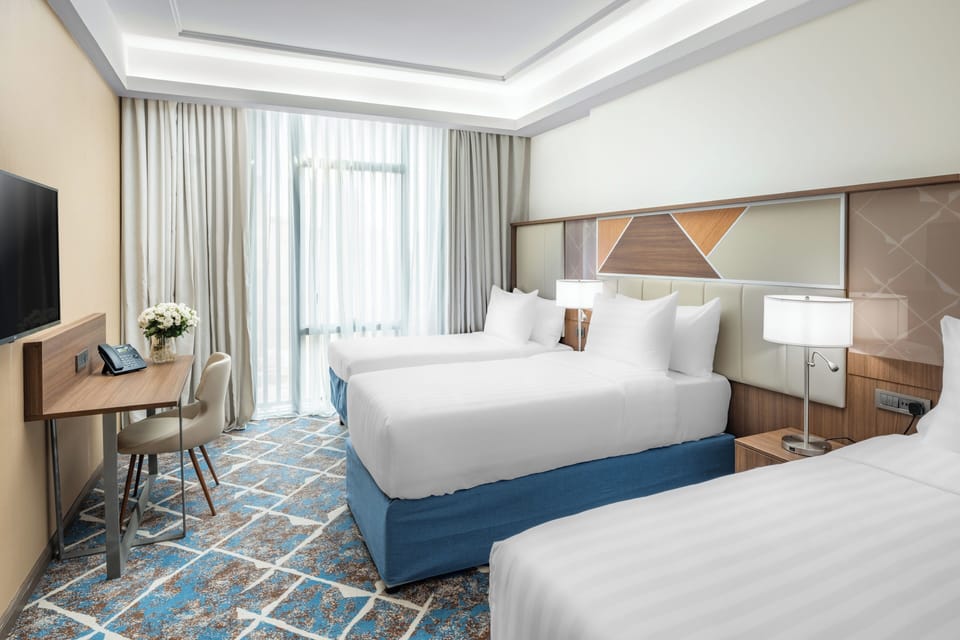 Standard Triple Room | In-room safe, desk, soundproofing, iron/ironing board