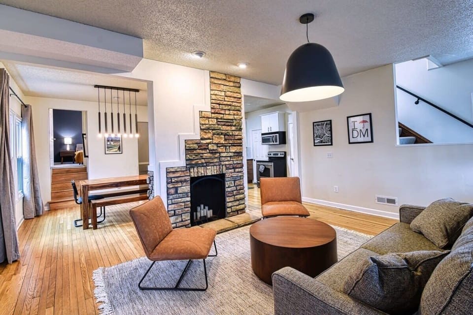 【Living Room】 Living room anchors game nights for the whole group