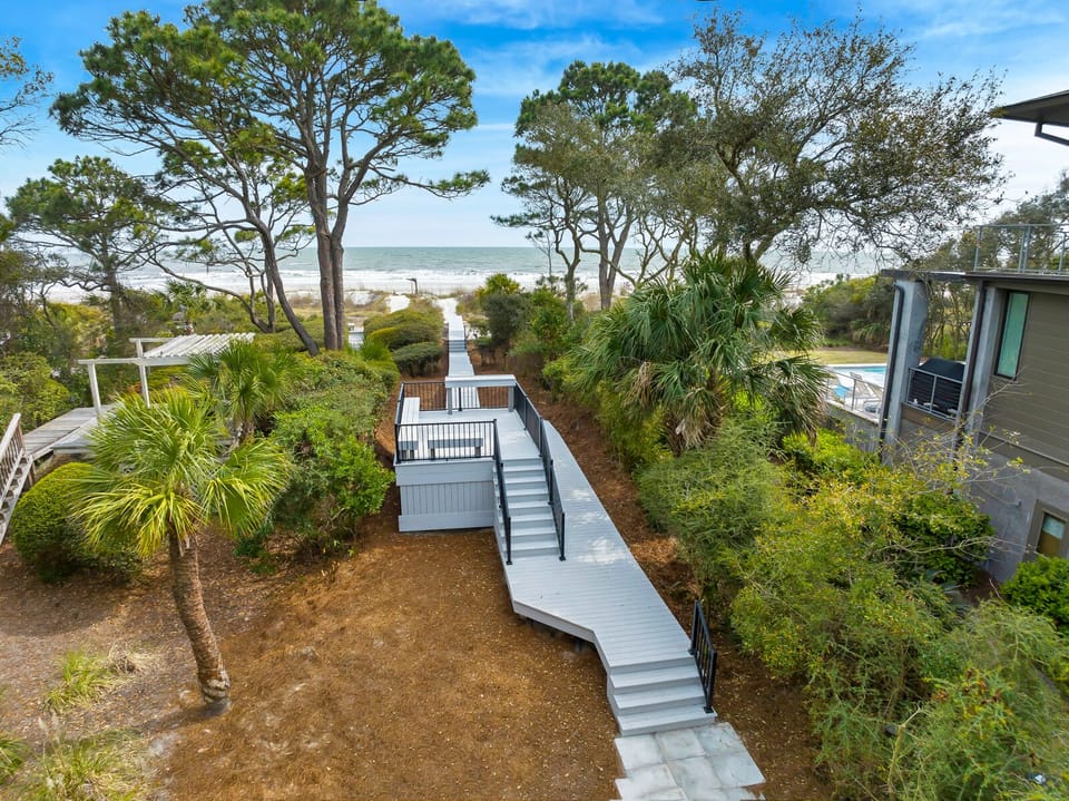 26 Duck Hawk - Private Beach Path