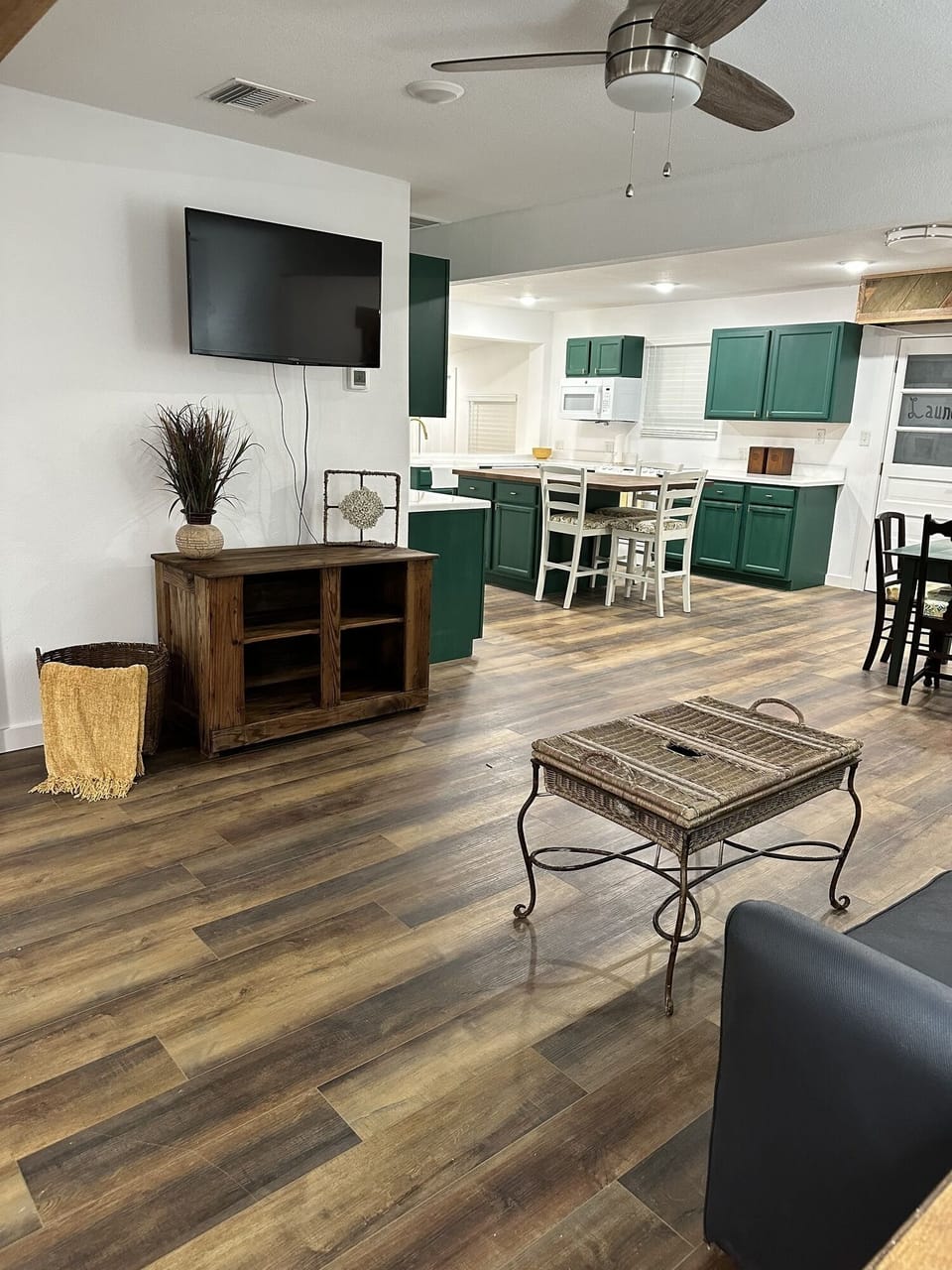 Cookies Cottage Living area