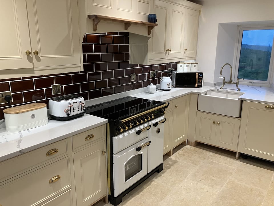 Fridge, dishwasher, electric kettle, toaster