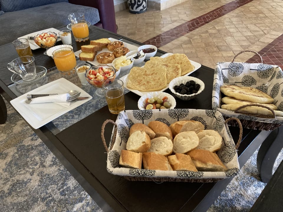 Breakfast meal