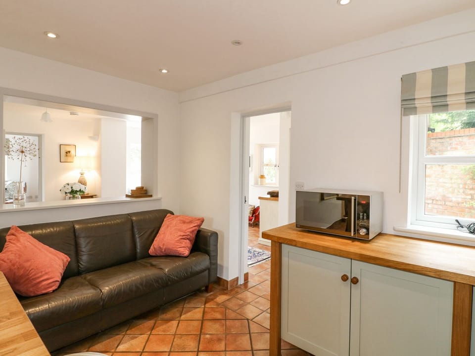 Cottage | Interior