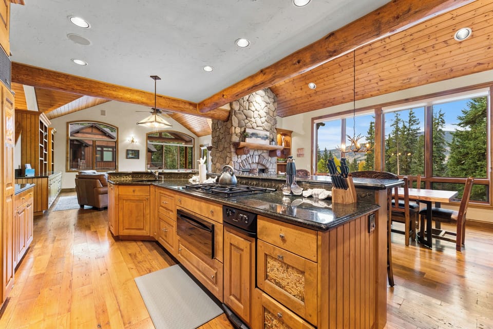 House (5 Bedrooms) | Property amenity