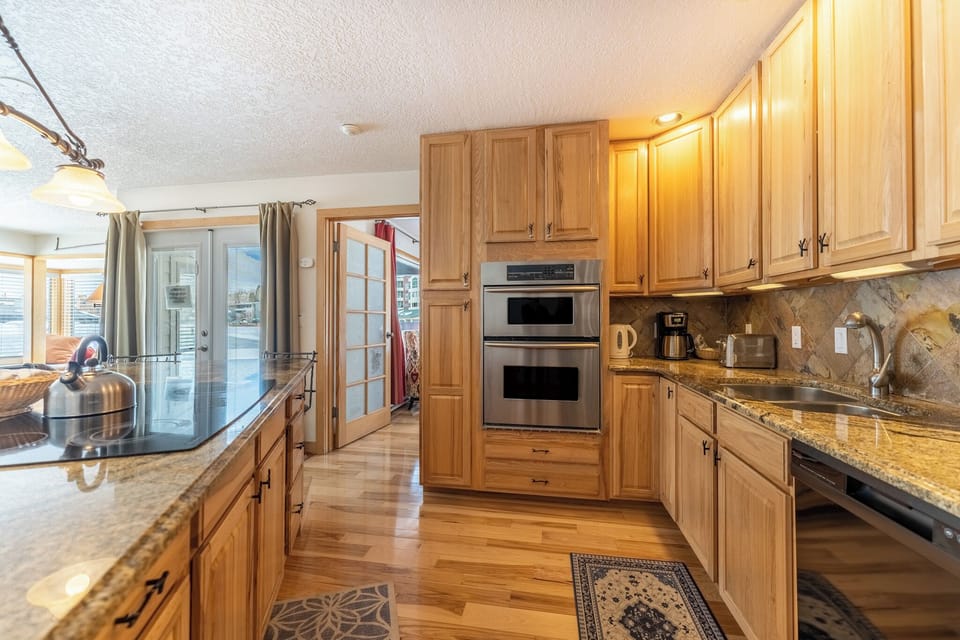 Condo (1 Bedroom) | Property amenity