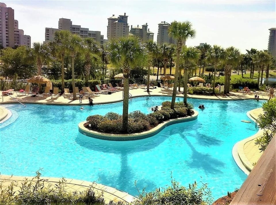 Luau pool.