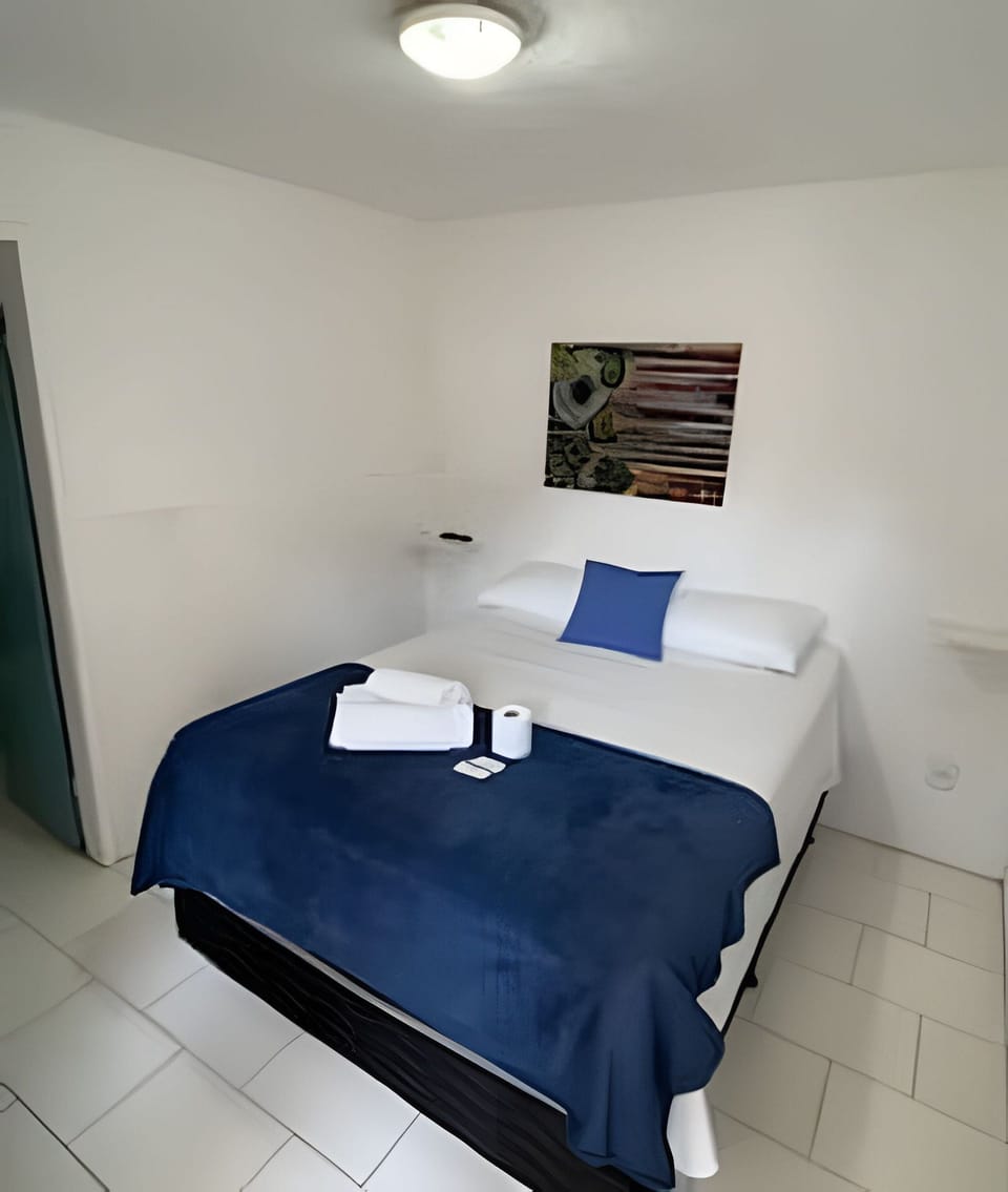 Basic Suite | Minibar, free WiFi, bed sheets