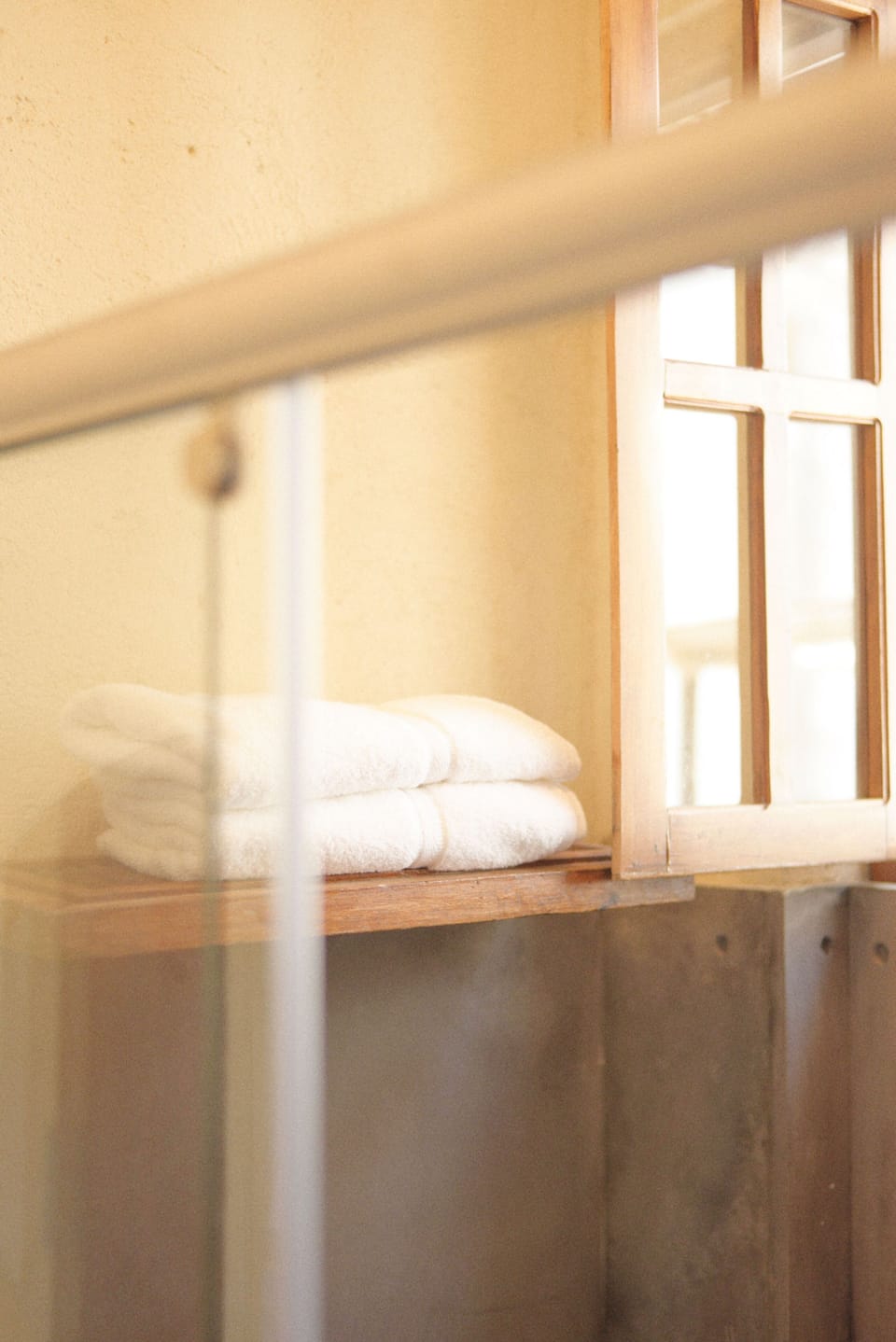 Family Room | Bathroom | Designer toiletries, hair dryer (on request), towels, soap