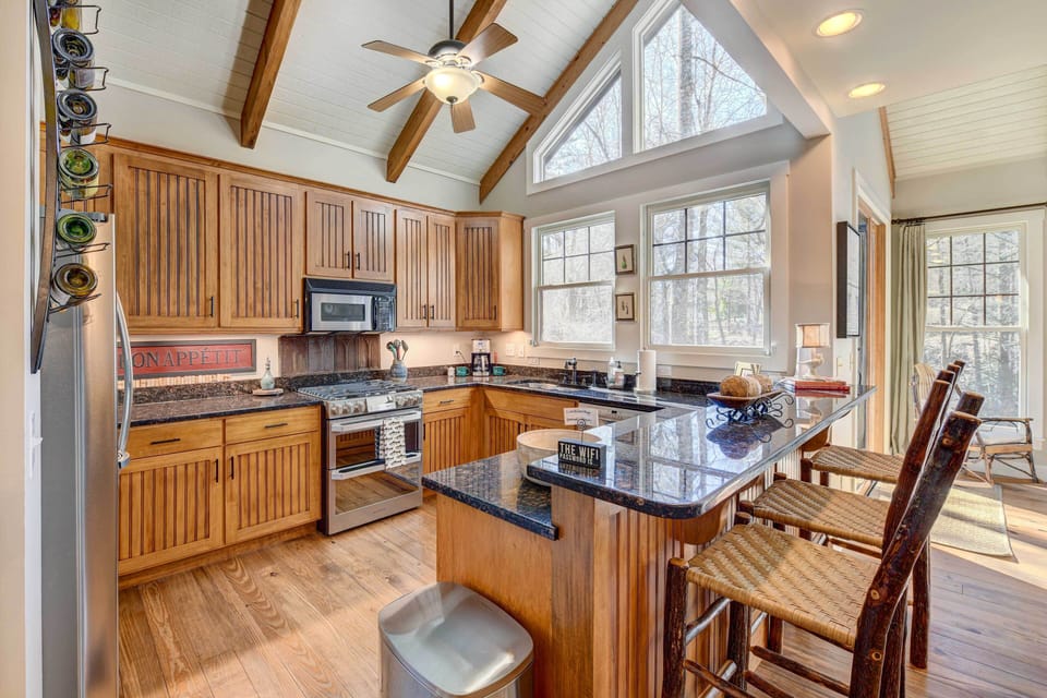 Kitchen | Coffee Maker | Dishwasher | Blender | Spices