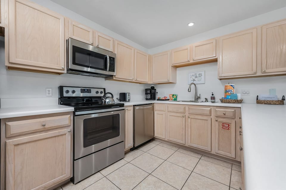 Well equipped and spacious kitchen