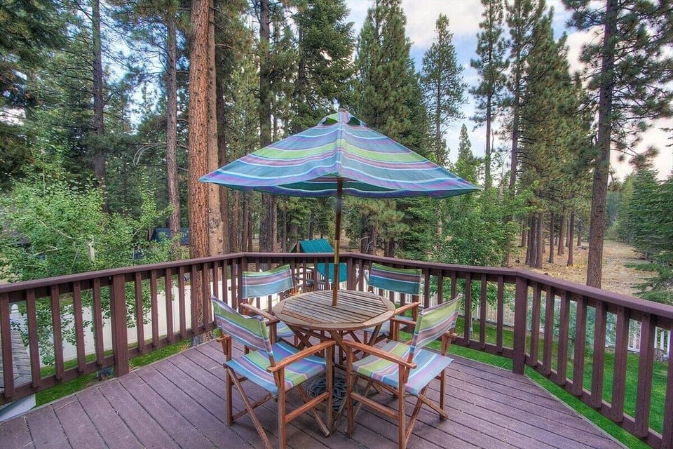 House, 4 Bedrooms | Outdoor dining