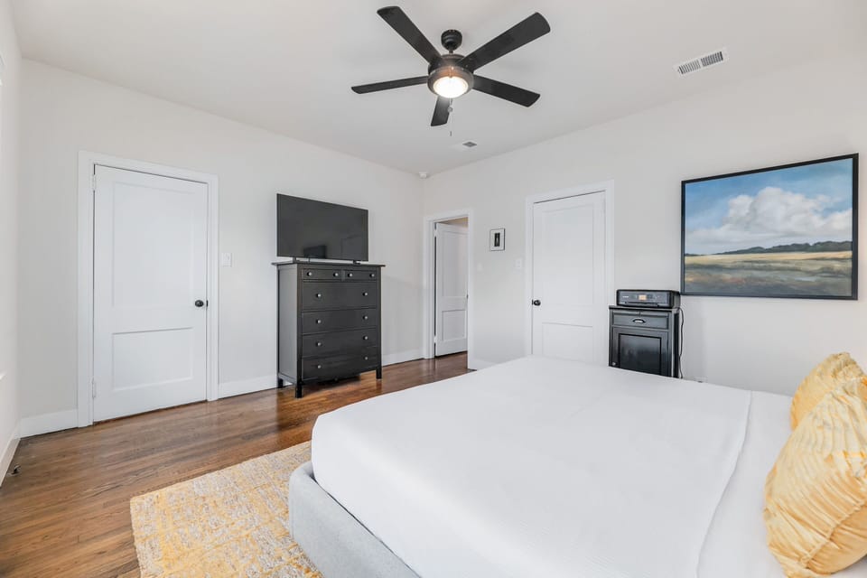 Bedroom with King Bed