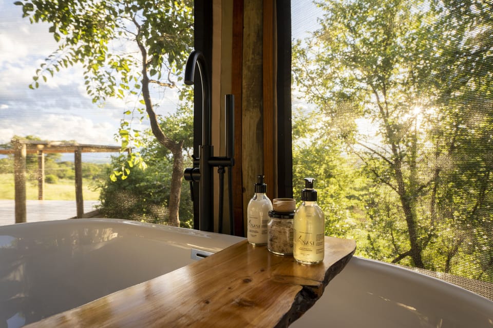Family Tent | Bathroom amenities | Separate tub and shower, deep soaking tub, rainfall showerhead